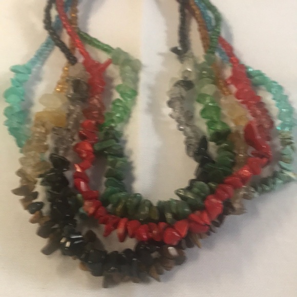 18” necklace with stones - Picture 4 of 6